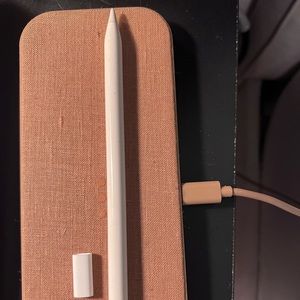 Gen 1 Apple Pencil 🤍